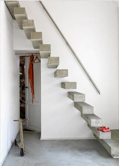 מדרגות מרחפות